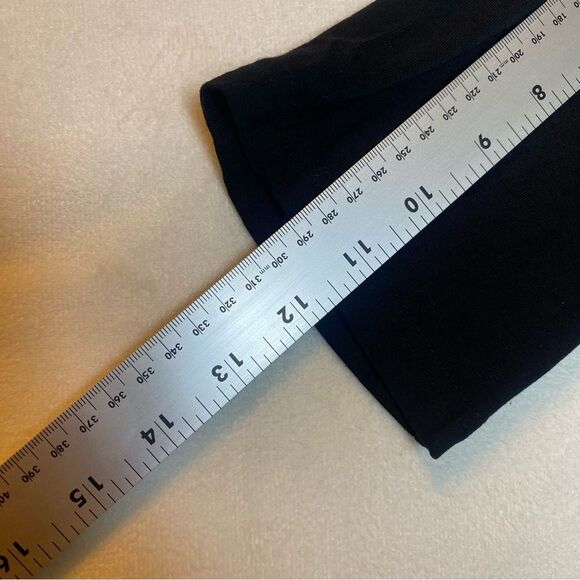 Mischa Asymmetrical Embroidered Floral Colorblock Top Size Medium - Picture 10 of 10